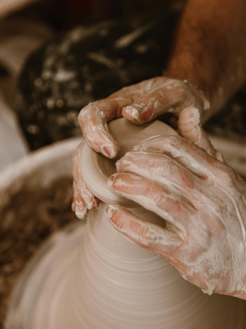 toepfernde Haende ceramics Fotografie 